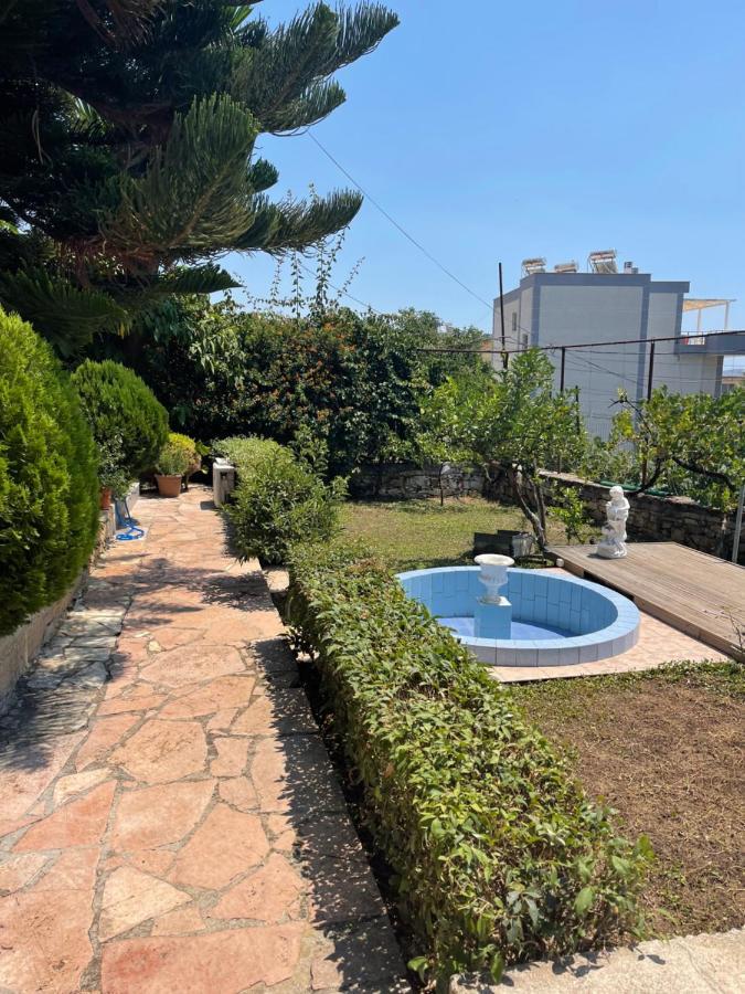 Elias Guest House Sarandë Exterior foto